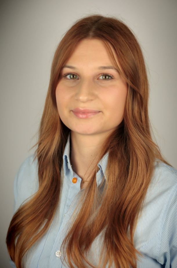 Frau Sylvana Krüger